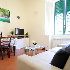 bronzino Guest Home - Privato Appartamento