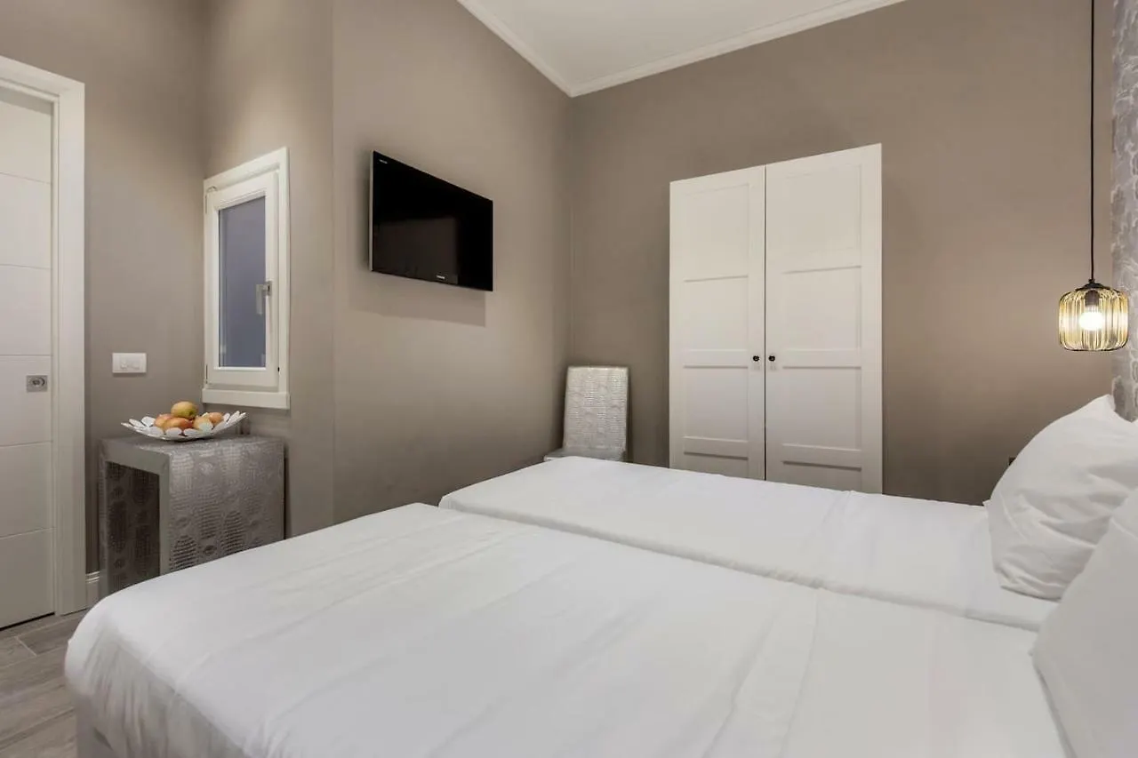 Bell Tower Studio Apartment Firenze
